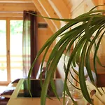 Nadiaa Wood House Villa Ilidža