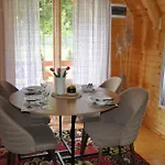 Nadiaa Wood House