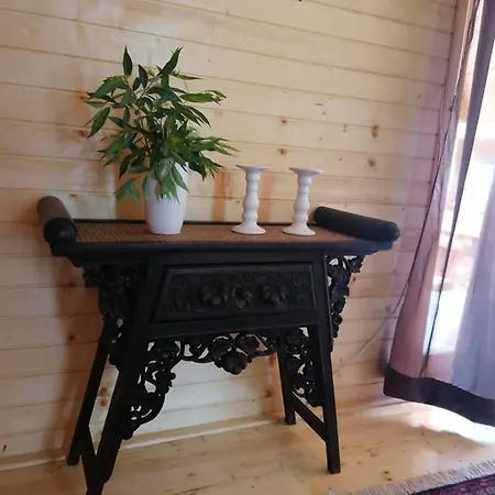 Nadiaa Wood House فيلة إليجا