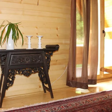 Nadiaa Wood House