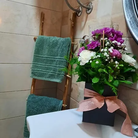 Nadiaa Wood House וילה Ilidža